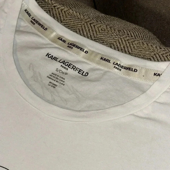 RARE Karl Lagerfeld Paris Signature Logo Short Sleeve T-Shirt Size Small - Picture 4 of 11